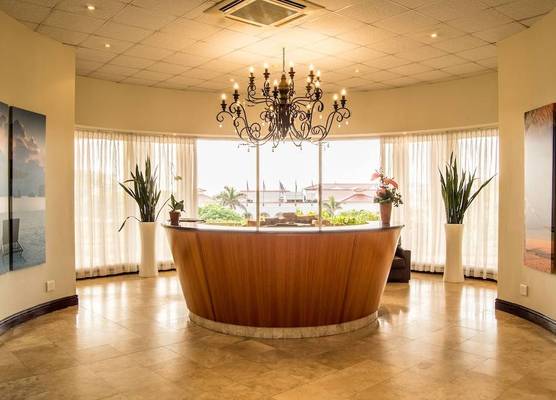 702 Oyster Rock - by Stay in Umhlanga 1