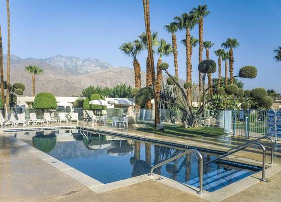 Desert Isle of Palm Springs 1