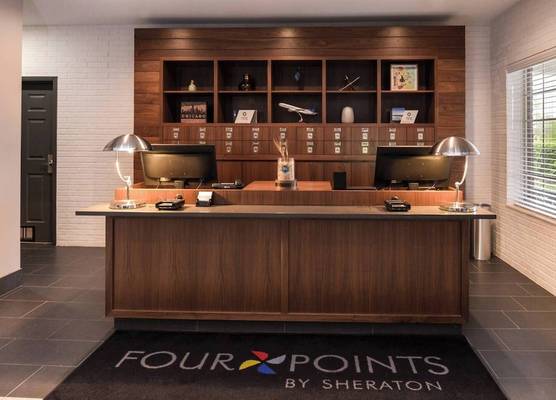 Four Points By Sheraton Mount Prospect O’Hare 1
