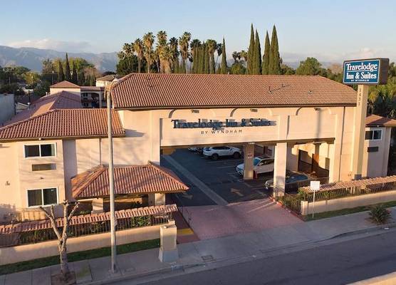 Travelodge Inn & Suites by Wyndham West Covina 1