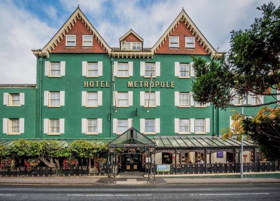 Metropole Hotel and Spa 1