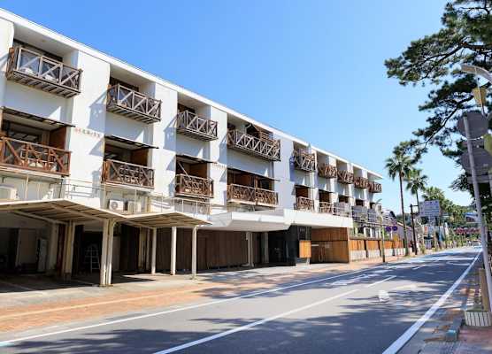 HOTEL SHIRAHAMAKAN 1