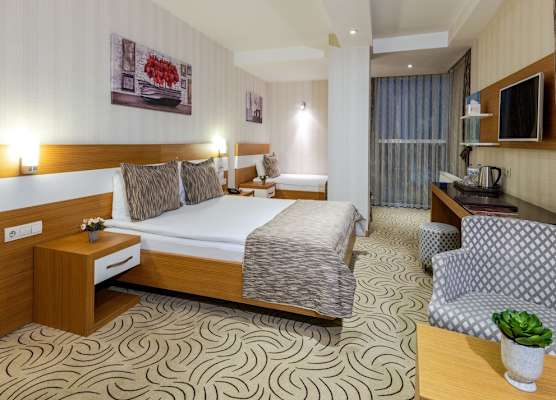 Dies Hotel 1