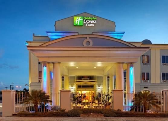 Holiday Inn Express Trincity by IHG 1
