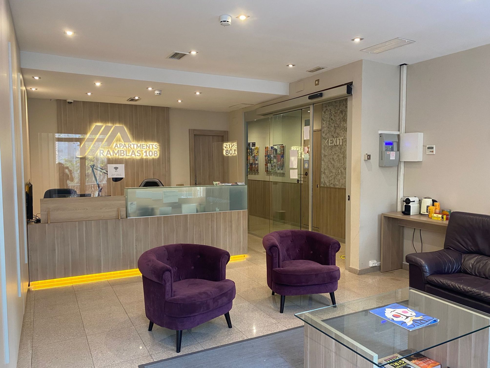 Aparthotel Rambla108 2