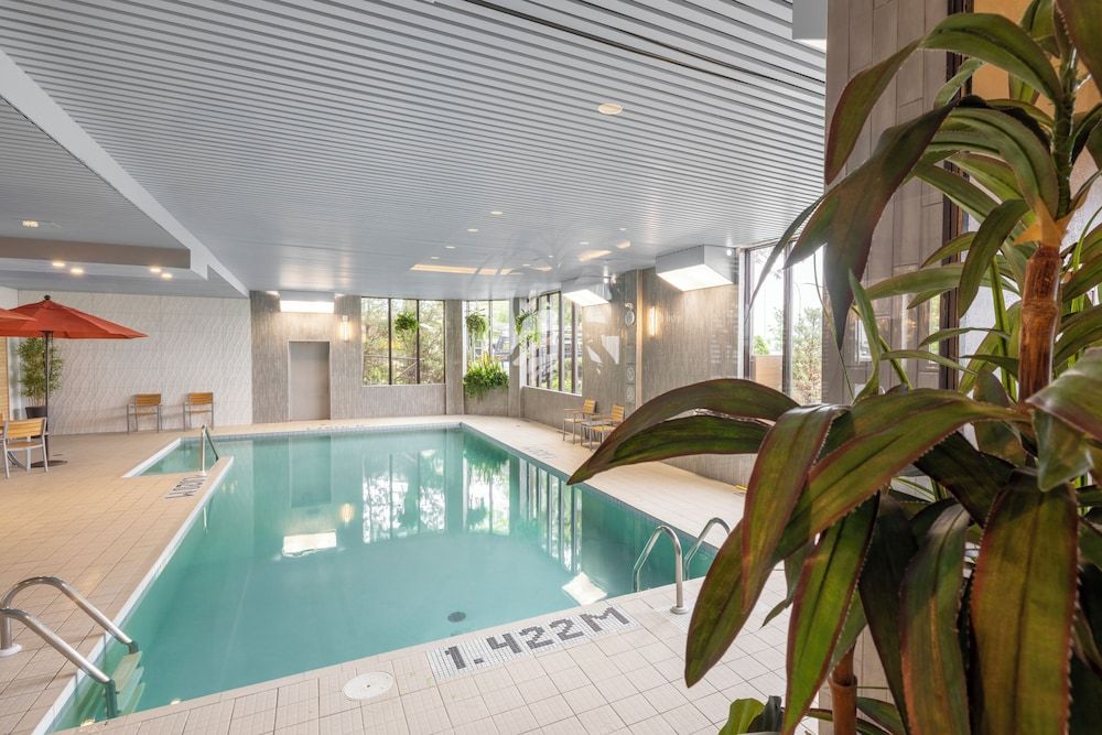 Paris - Longueuil - Hôtel WelcomInns - Longueuil