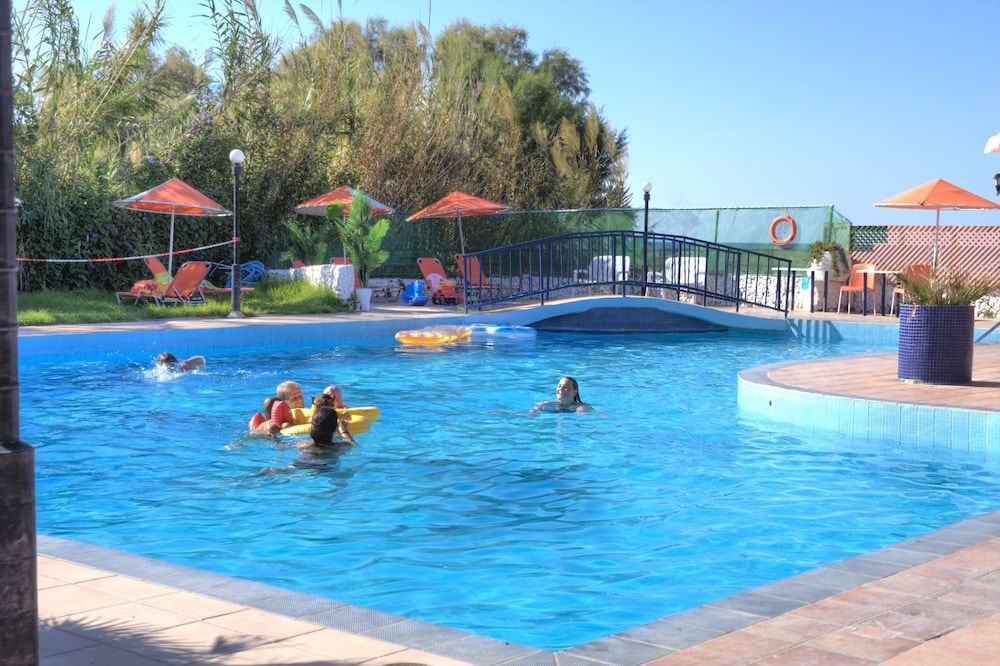 Bordeaux - Réthymnon - Trefon Hotel Apartments and Family Suites - Réthymnon