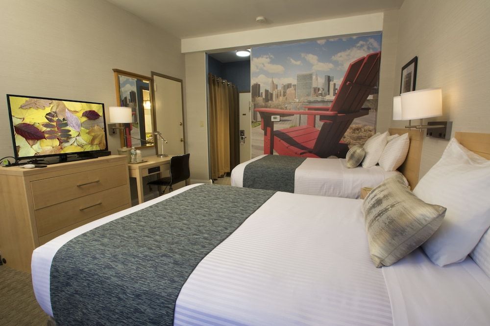 Paris - Queens - Adria Hotel and Conference Center - Queens