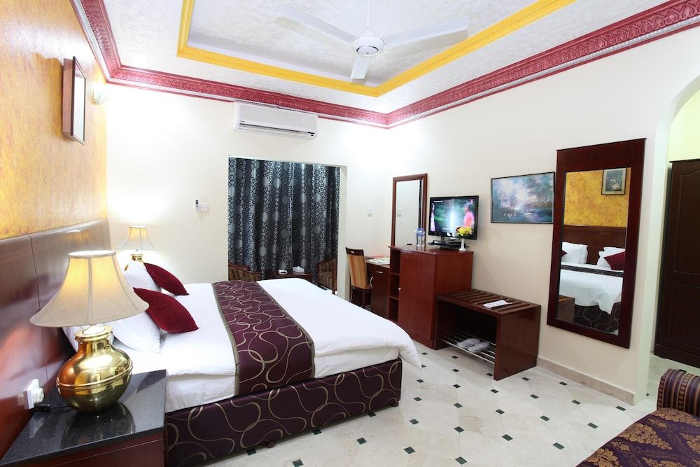 Paris - Seeb - Al Bahjah Hotel - Seeb