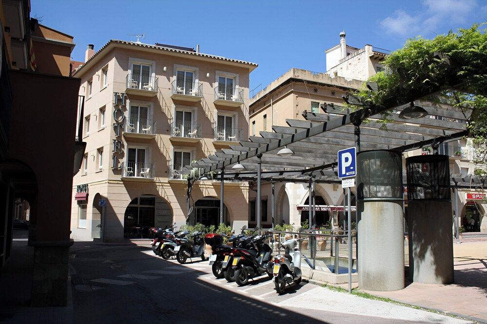 Bâle Mulhouse - Platja D'Aro - Hotel Plaça - Platja D'Aro