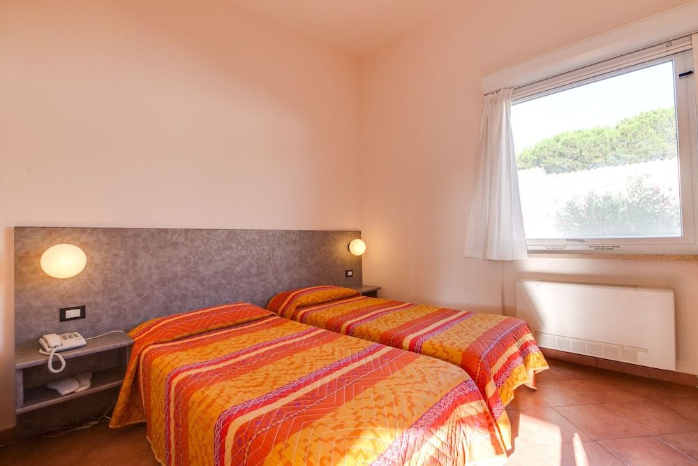 Paris - Anguillara Sabazia - AutoHotel - Anguillara Sabazia