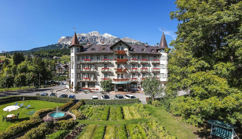 Paris - Cortina d'Ampezzo - Franceschi Park Hotel - Cortina d'Ampezzo