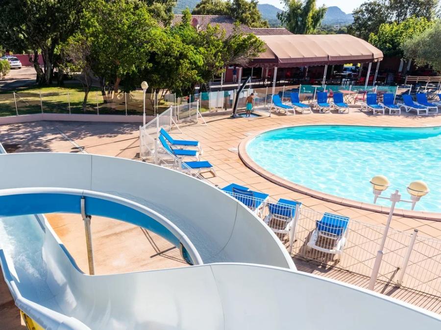 Bâle Mulhouse - Lecci - Camping Acqua E Sole - Lecci