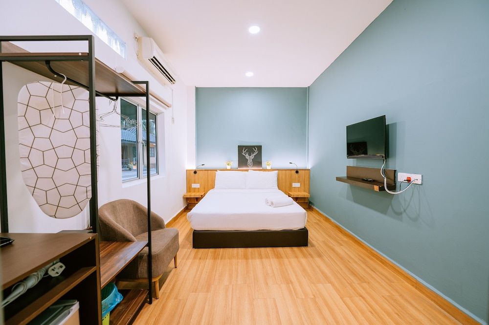 Lyon - Langkawi - The Concept Hotel Express - Langkawi