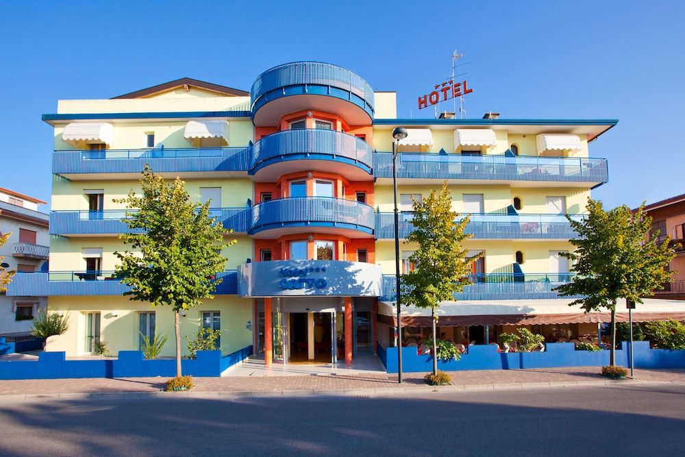 Lyon - Caorle - Hotel Catto Suisse - Caorle