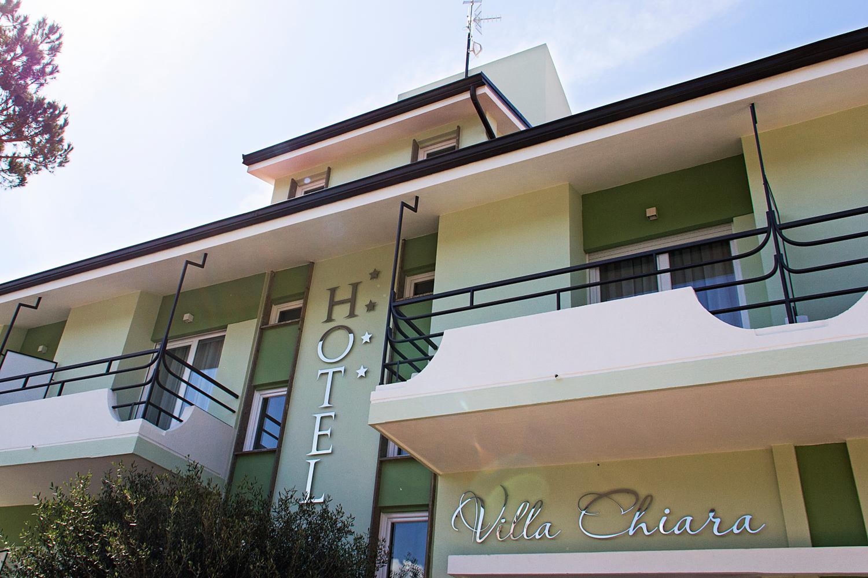 Lyon - Terracina - Hotel Villa Chiara - Terracina