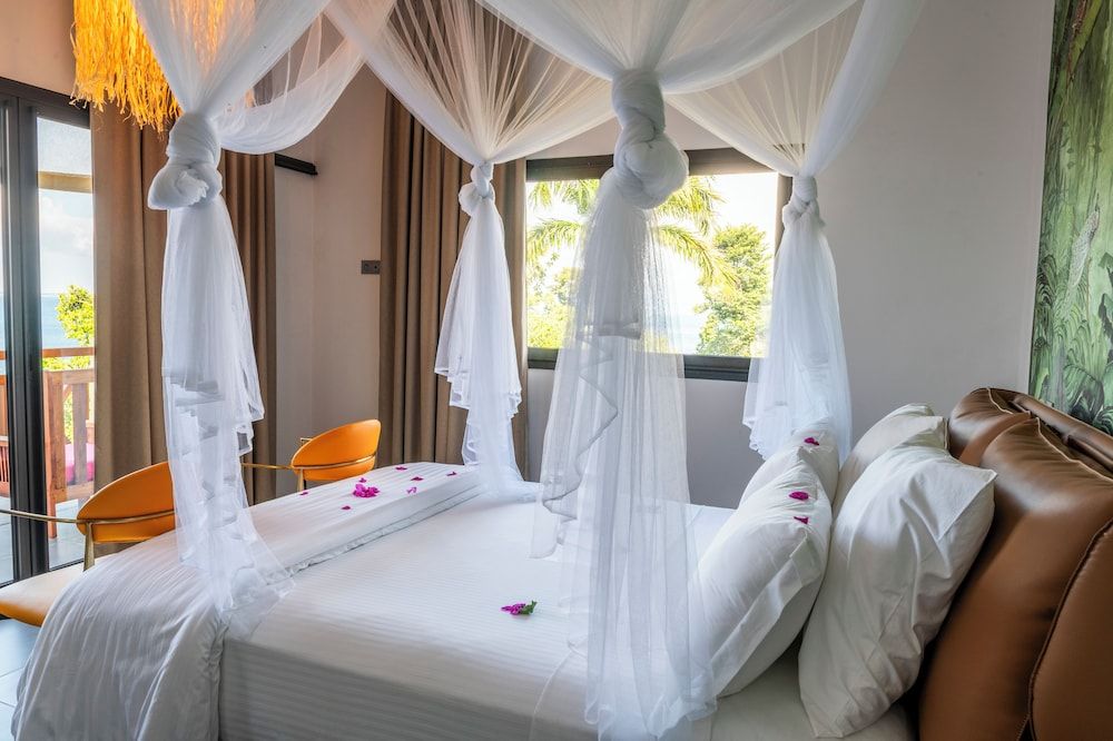 Paris - Nosy Komba - Ankomba Hotel - Nosy Komba
