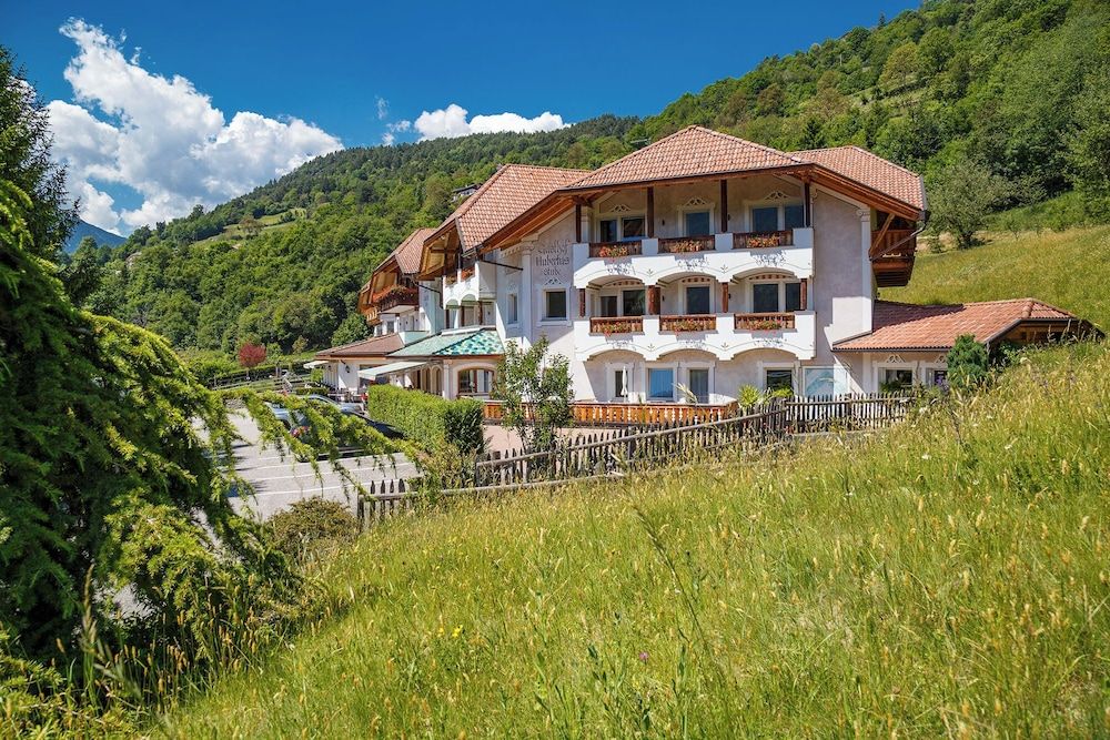 Paris - Ortisei - Hotel Hubertusstube - Ortisei