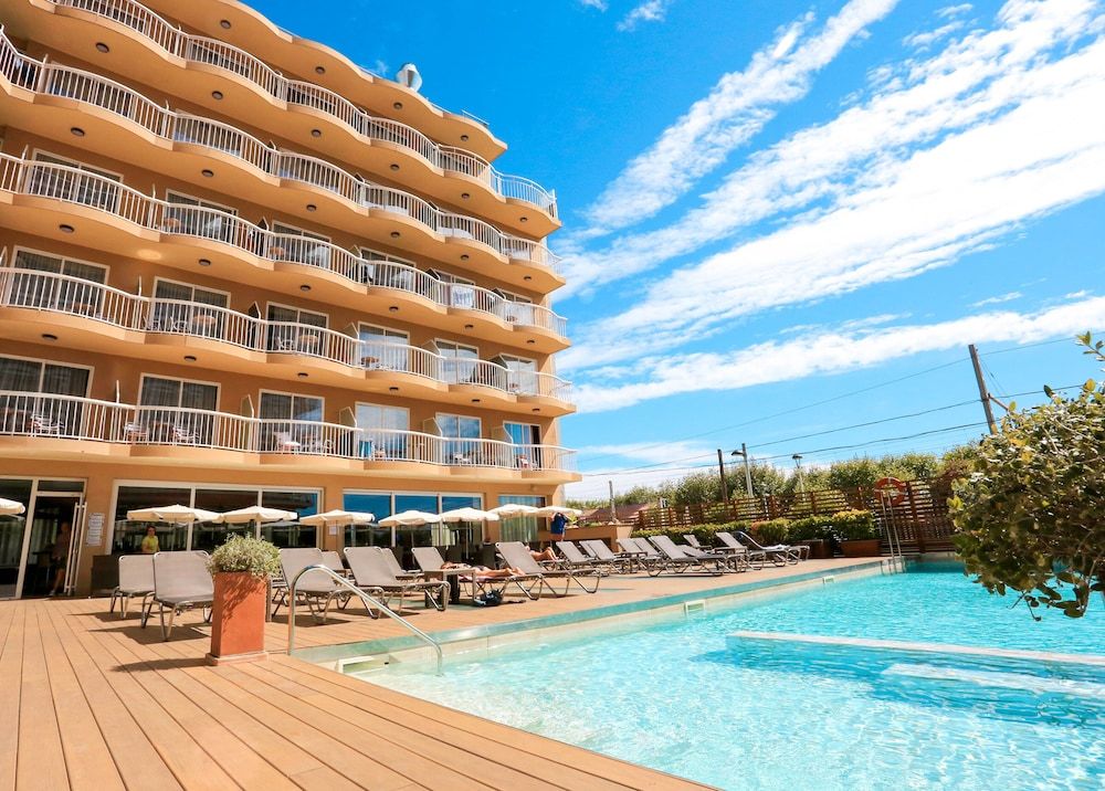 Bâle Mulhouse - Costa Barcelona, Espagne - KAKTUS Hotel Volga - Costa Barcelona, Espagne