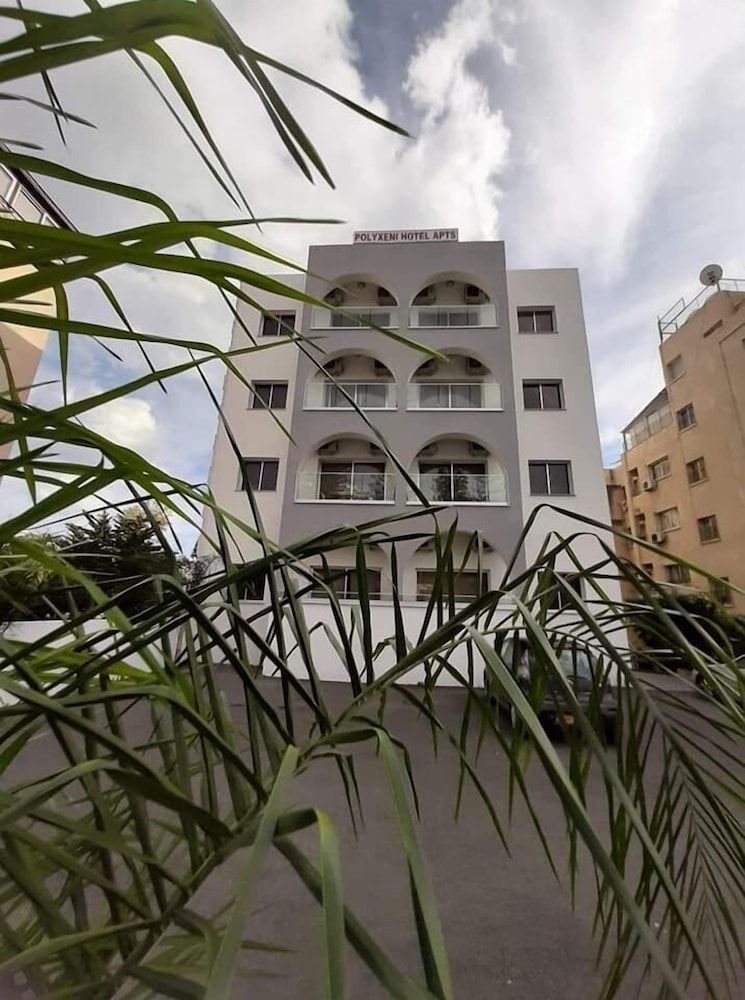 Bordeaux - Limassol - Polyxeni Hotel Apartments - Limassol