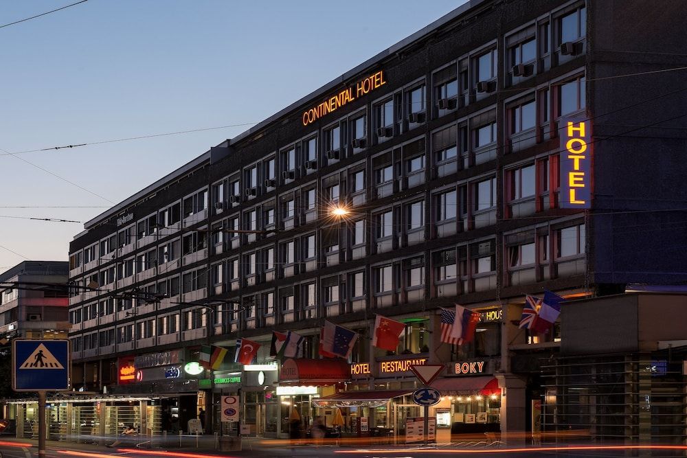 Paris - Lausanne - Continental Hotel Lausanne - Lausanne