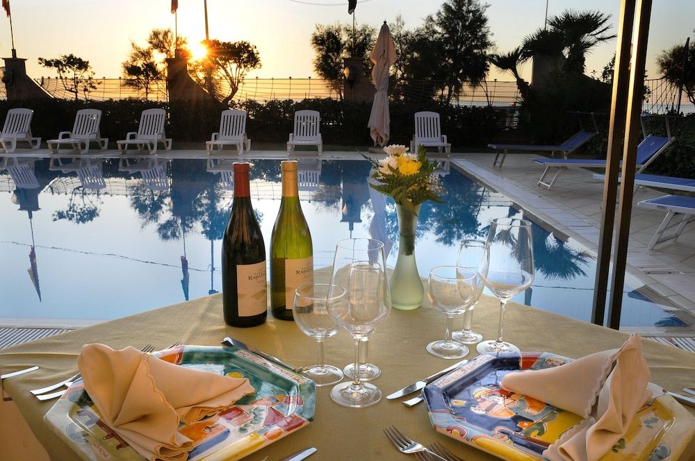 Bordeaux - Mondello - Hotel Sirenetta - Mondello