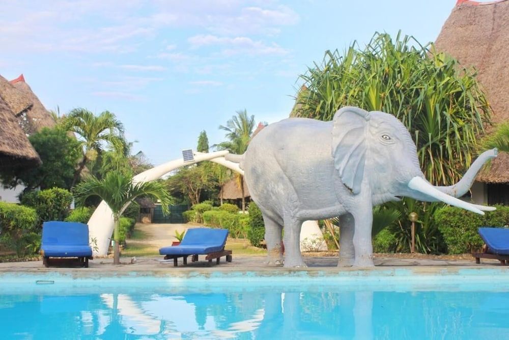 Paris - Ukunda - Diani Greenland villas - Ukunda
