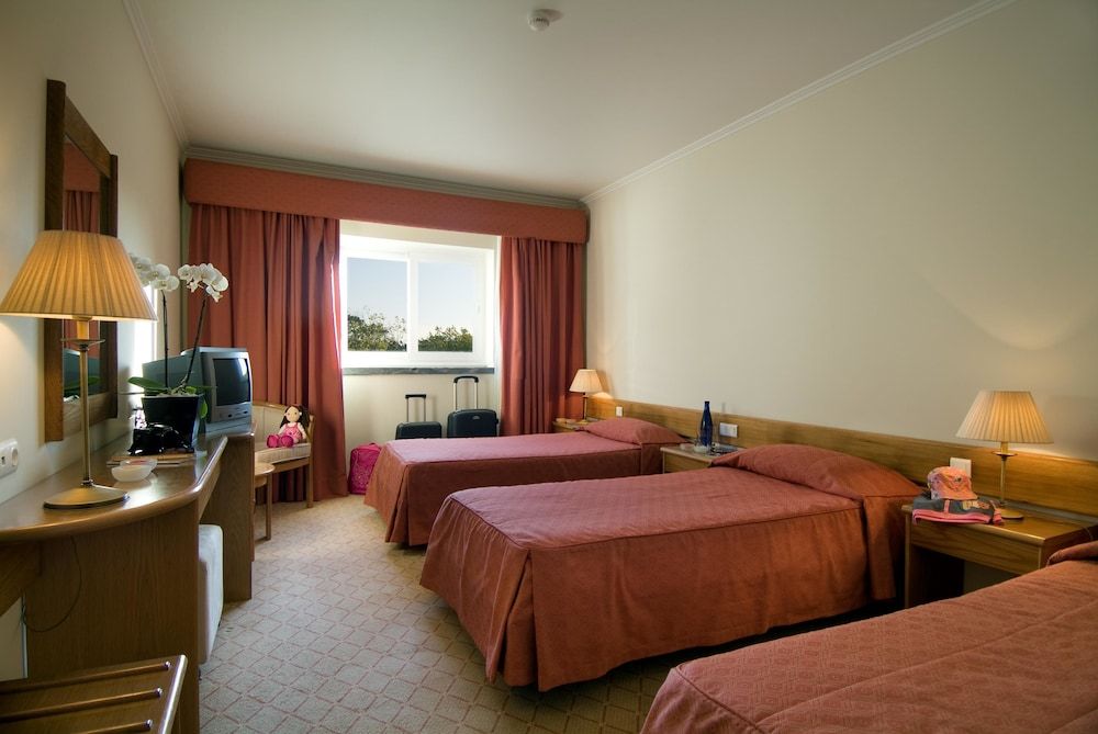 Paris - Fátima - Hotel Cruz Alta - Fátima