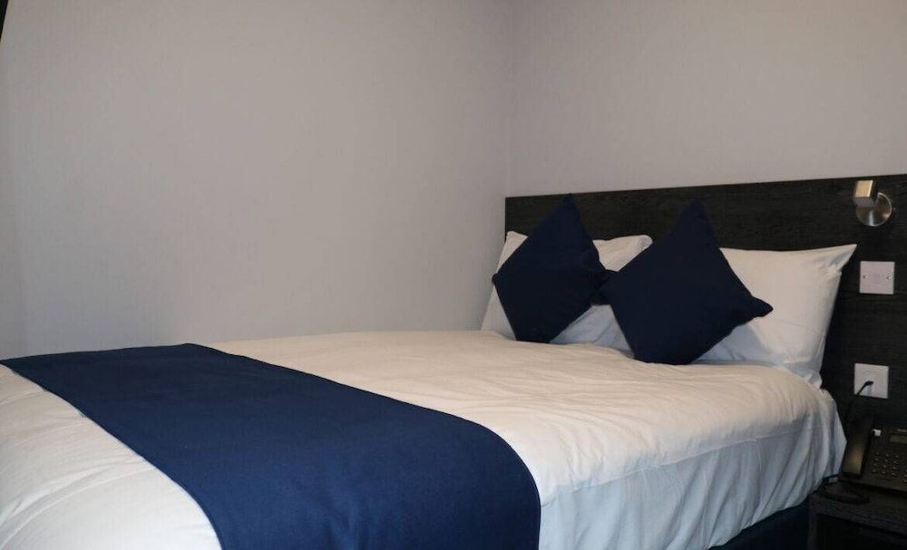 Lille - Barking - Blue Sapphire Hotel - Barking