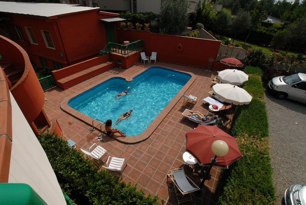 Paris - Montecatini Terme - Hotel La Querceta - Montecatini Terme