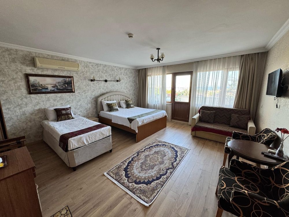 Lyon - Istanbul - Hotel Ipekyolu - Istanbul