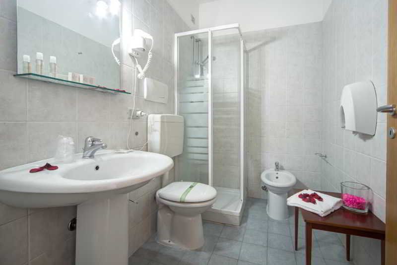 Paris - Arezzo - Residence Le Corniole - Arezzo
