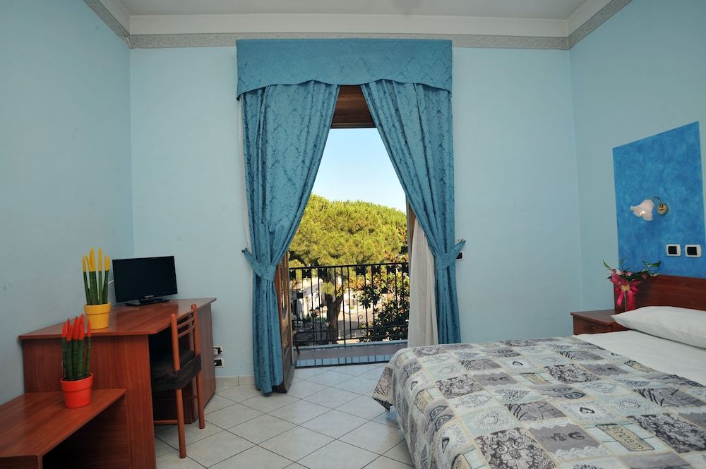 Marseille - Castellammare di Stabia - Hotel Gentile - Castellammare di Stabia