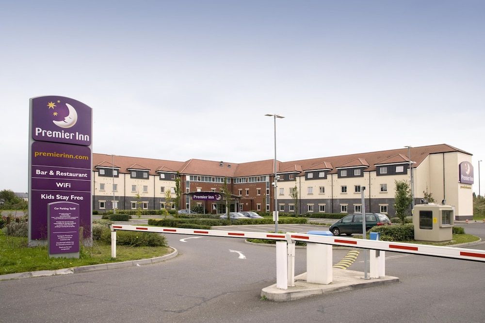 Lyon - Heathrow - Premier Inn Heathrow Airport - M4/J4 - Heathrow