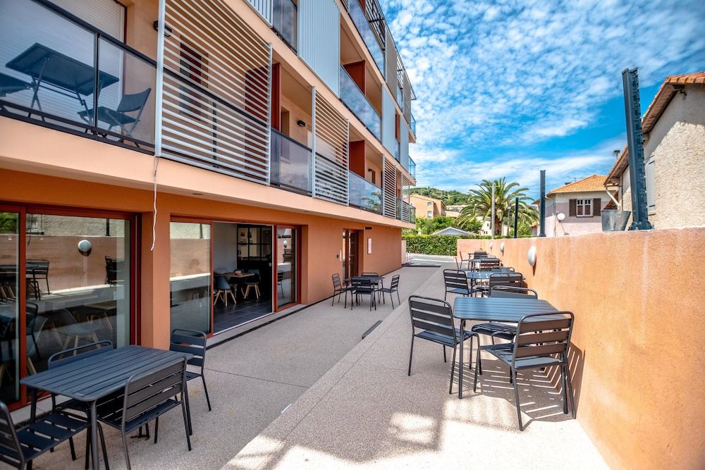 Lille - Saint-Raphaël, Provence-Alpes-Côte d'Azur - Sure Hotel by Best Western Saint-Raphael Le Dramont - Saint-Raphaël, Provence-Alpes-Côte d'Azur