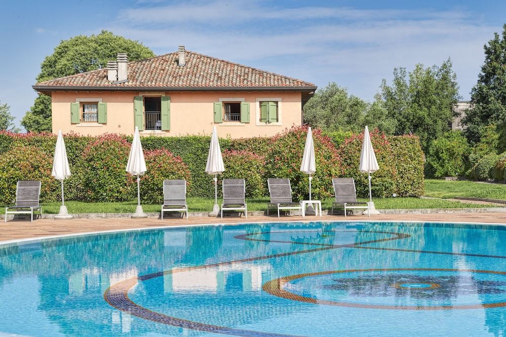 Paris - Peschiera del Garda - Active Hotel Paradiso - Peschiera del Garda