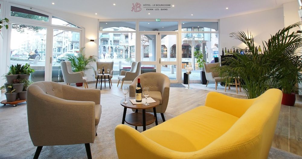 Paris - Évian-les-Bains - Hotel Le Bourgogne - Évian-les-Bains