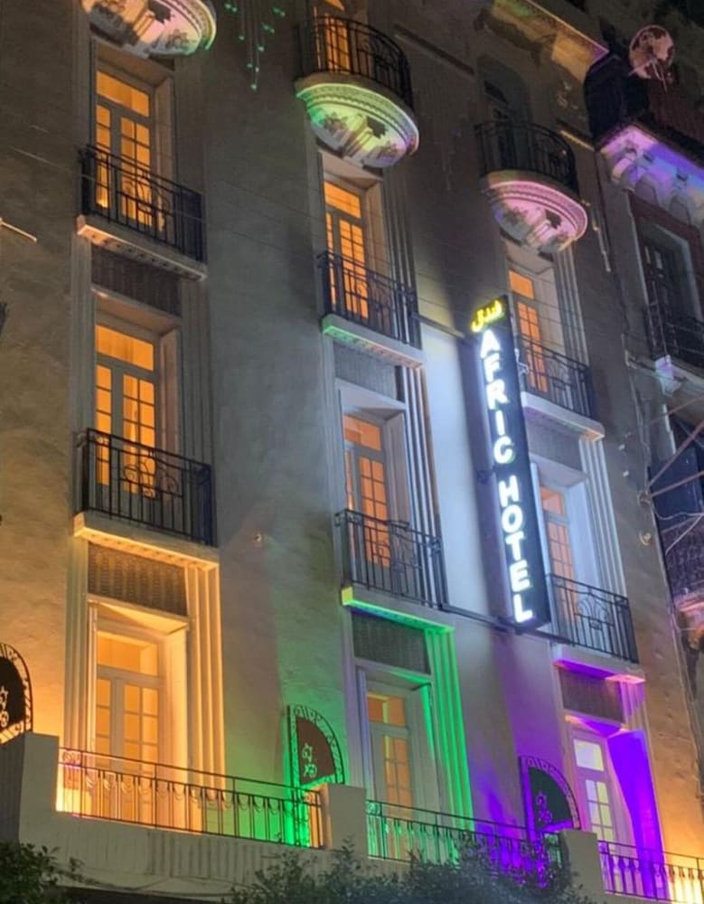Paris - Alger - AFRIC HOTEL- Casbah - Alger