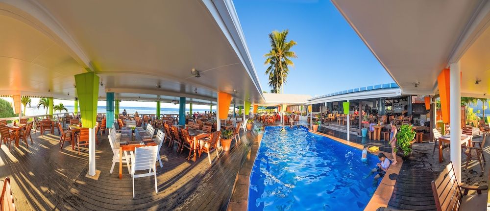 Paris - Rarotonga - The Islander Hotel - Rarotonga