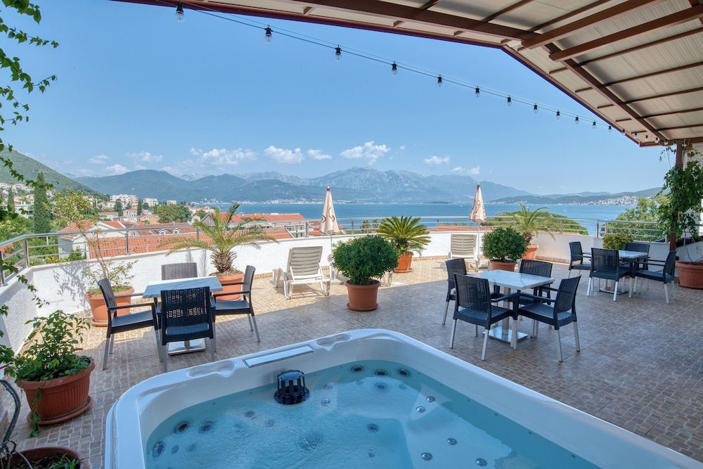 Marseille - Herceg Novi - Garni Hotel Milica - Herceg Novi