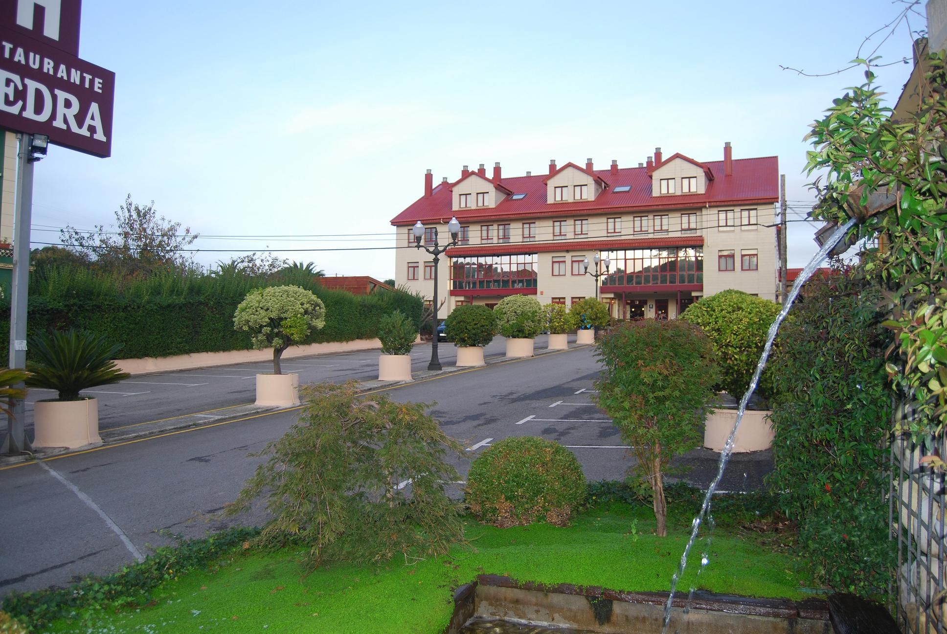 Paris - Gijon - Hotel Piedra - Gijon