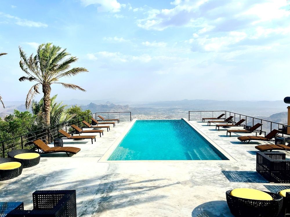 Lyon - Nizwa - The View - Nizwa