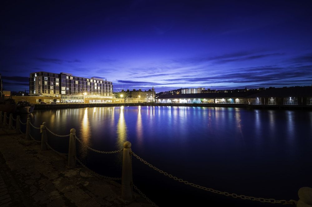 Marseille - Dundee - Apex City Quay Hotel & Spa - Dundee