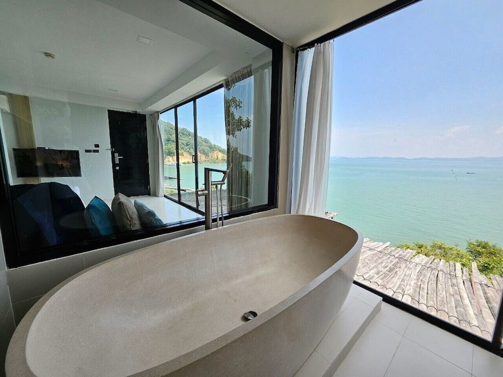 Nice - Ban Pa Khlok - 8IK88 Resort, Phuket - SHA Extra Plus - Ban Pa Khlok