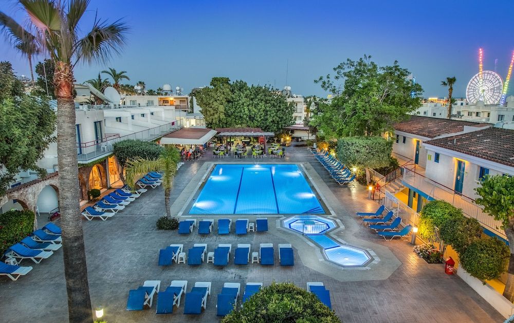 Bordeaux - Ayia Napa - Green Bungalows Hotel Apartments - Ayia Napa