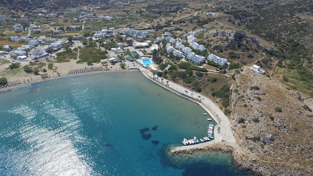 Paris - Syros - Dolphin Bay Seaside Resort & Suites - Syros