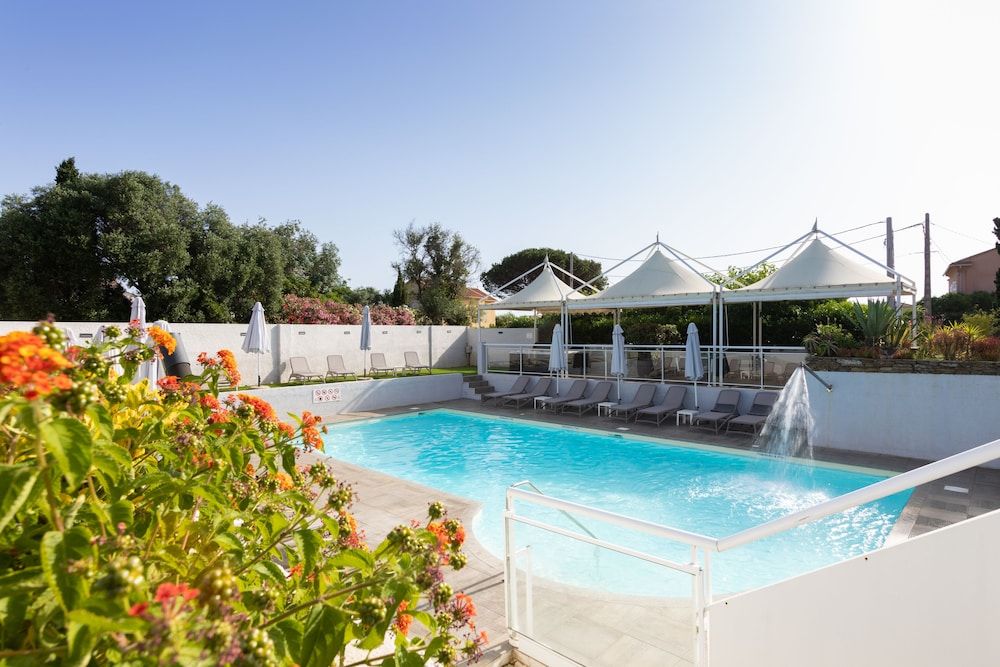 Brest - Macinaggio - Hotel U Ricordu & Spa - Macinaggio