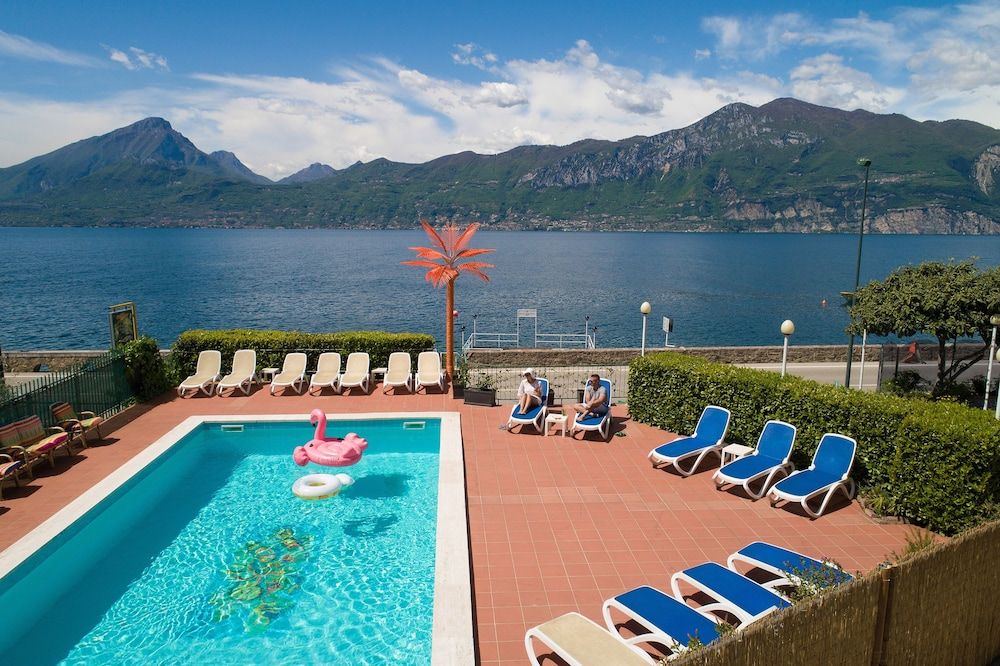 Paris - Torri del Benaco - Hotel Caribe by Double Hospitality - Torri del Benaco
