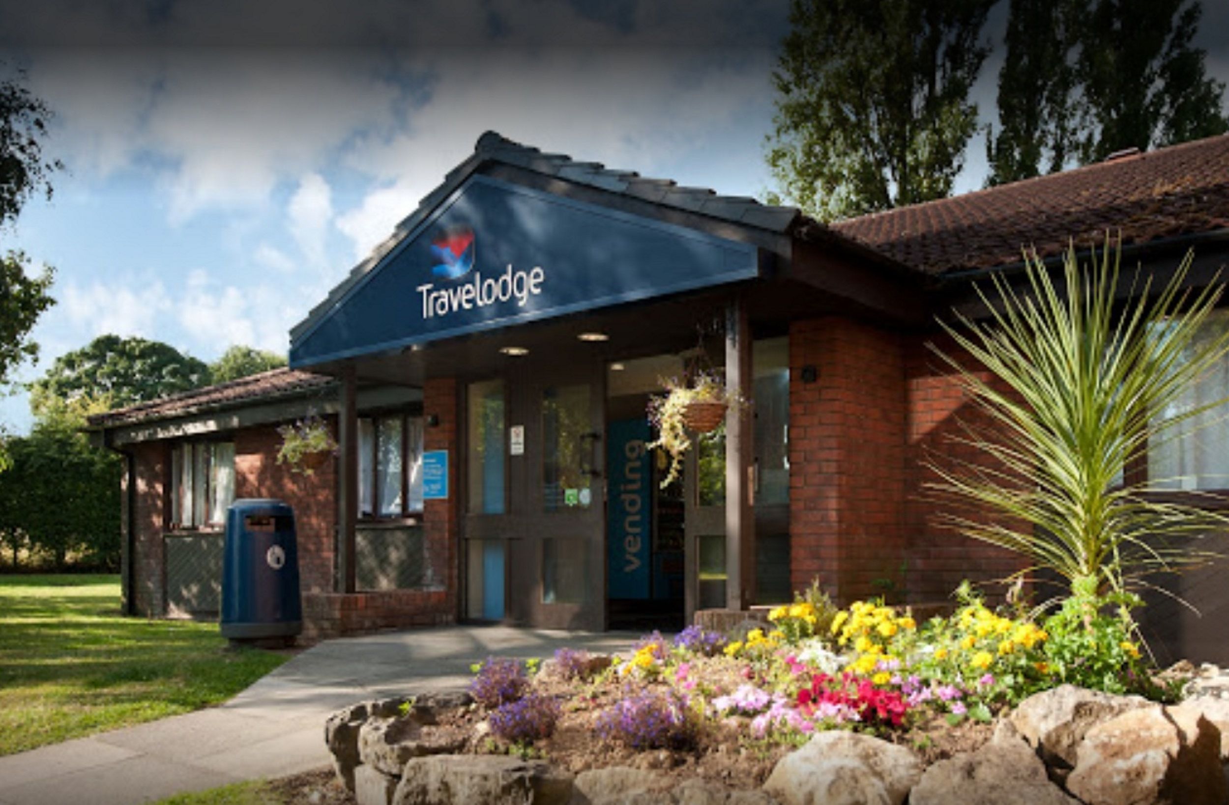 Paris - Liverpool - Travelodge Wirral Eastham - Liverpool