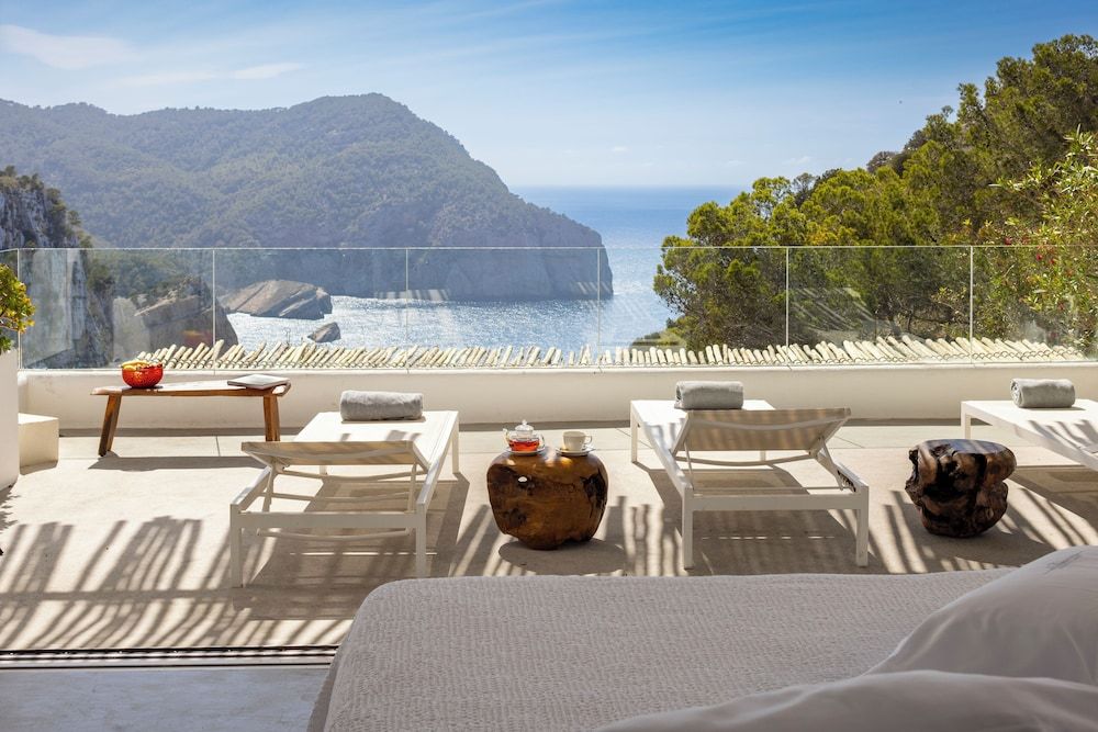 Lyon - Sant Joan de Labritja - Hacienda Na Xamena, Ibiza - Sant Joan de Labritja